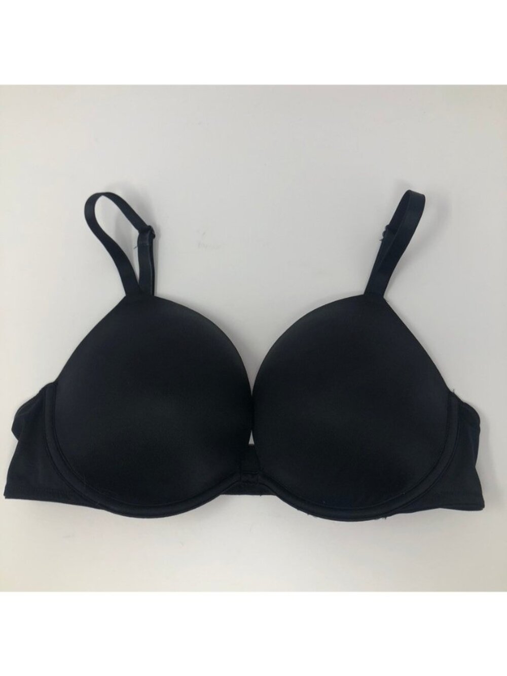 Victorias Secret PINK Wear Everywhere Super Push Up Bra Size 36C Black